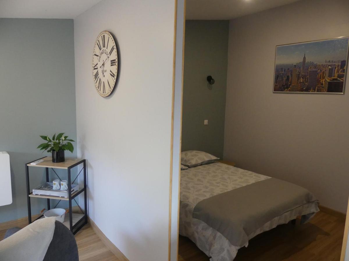 Charmant Studio 35M² Au Calme Proche Du Circuit Apartment Saint-Gervais en-Belin Exterior photo
